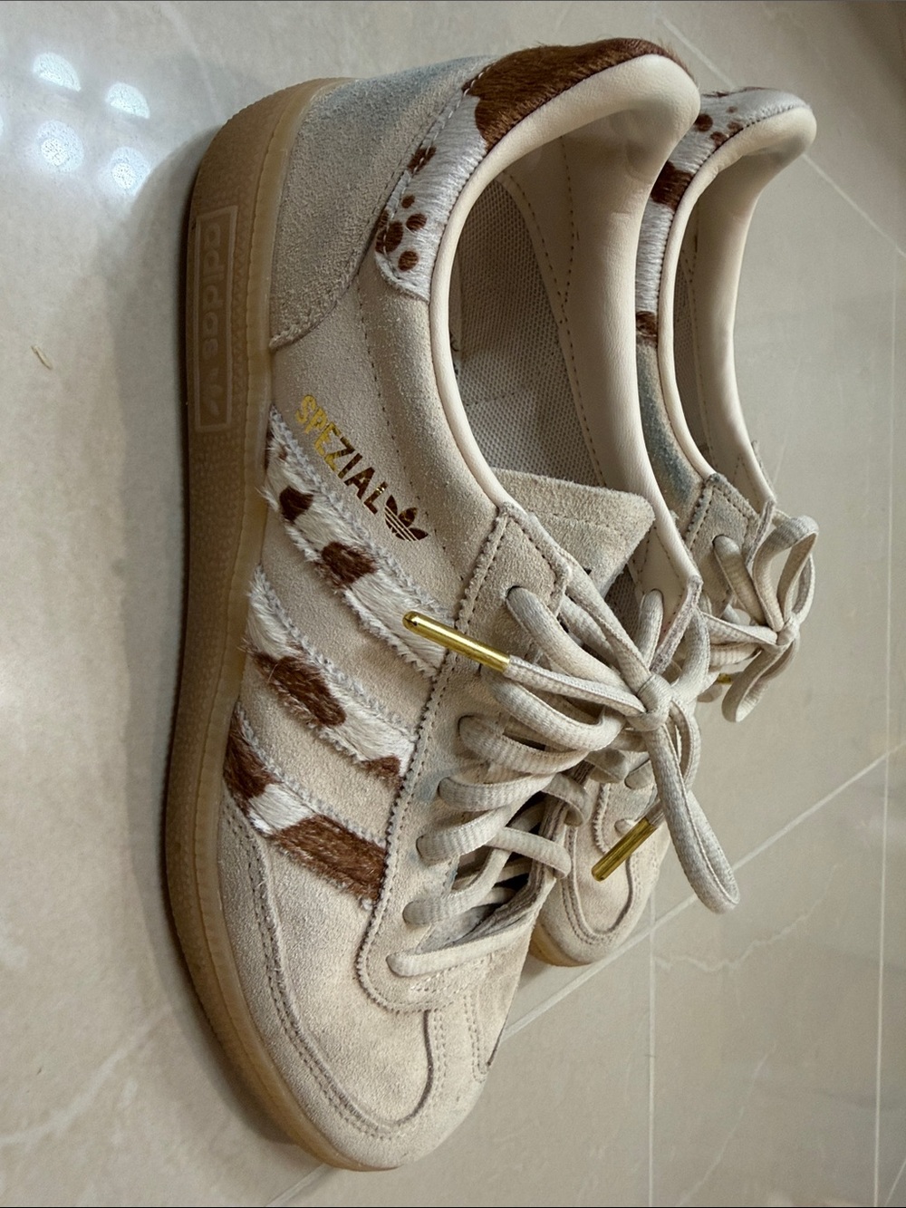 ADIDAS Cream Suede Sneakers with Brown Haircalf Stripes